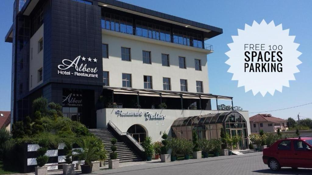 Albert Hotel โปลเยชต์ ภายนอก รูปภาพ